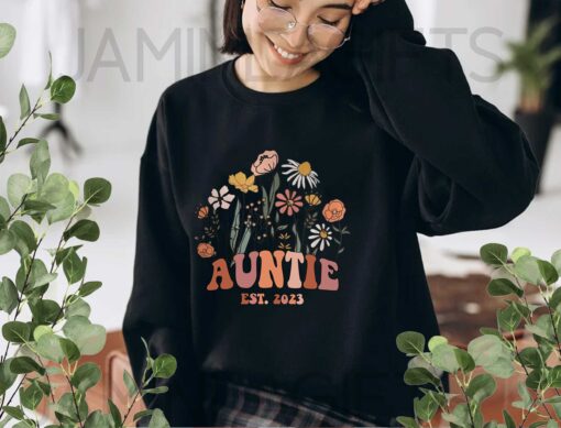 AUNTIE~3