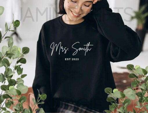 Custom Mrs Sweatshirt 6