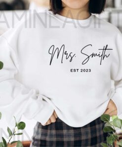 Custom Mrs Sweatshirt 5