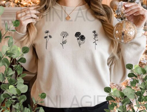 Custom Birth Month Flower Sweatshirt