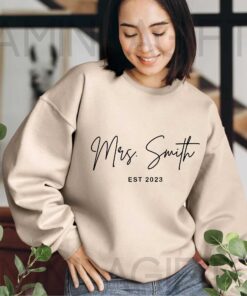 Future Mrs Sweatshirt 4