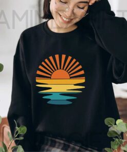 Retro Sunset Rays Wavy Shirt