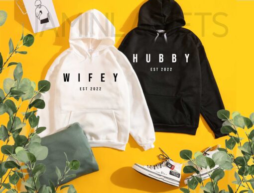 Wifey EST 2022 Sweatshirt 3