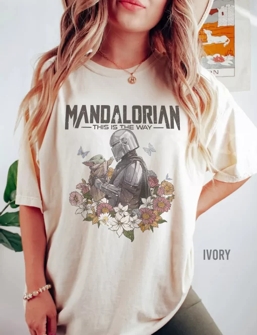 Marvel Mandalorian Grogu Tee