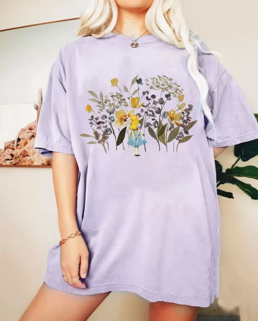 Cottagecore Style with Alice Tee