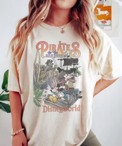 Disneyworld Mickey Pirates Tshirt