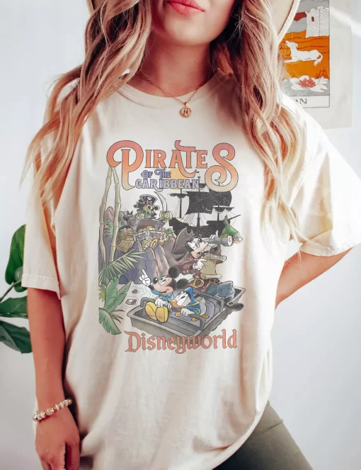 Disneyworld Mickey Pirates Tshirt